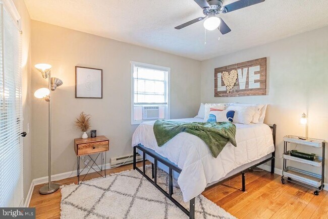 Building Photo - 45302 Bloch Ave