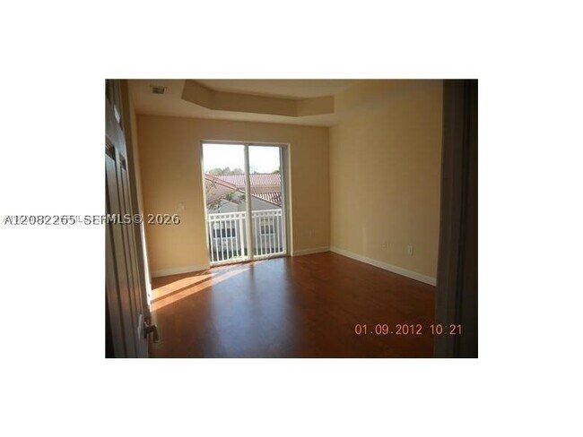 Building Photo - 8057 SW 118th Ct