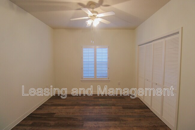 Building Photo - 1300 Park W Blvd