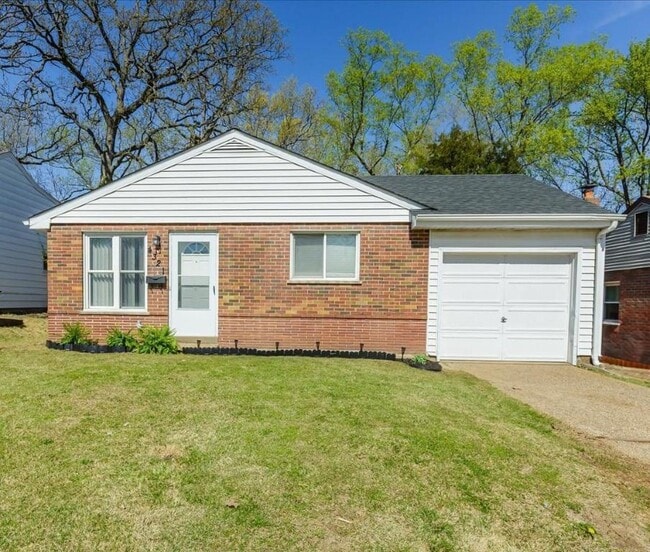 Building Photo - 4321 Melba Ave