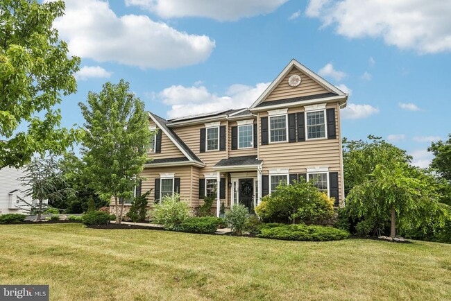 Building Photo - 427 Green Meadow Dr.