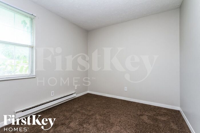 Building Photo - 6326 Kellum Dr