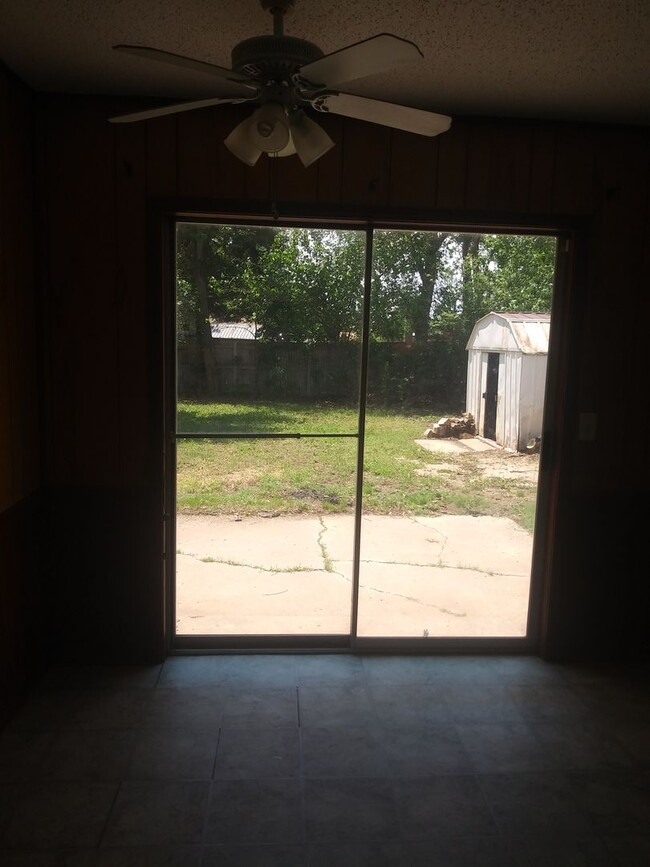 Building Photo - 4720 Spiva Dr