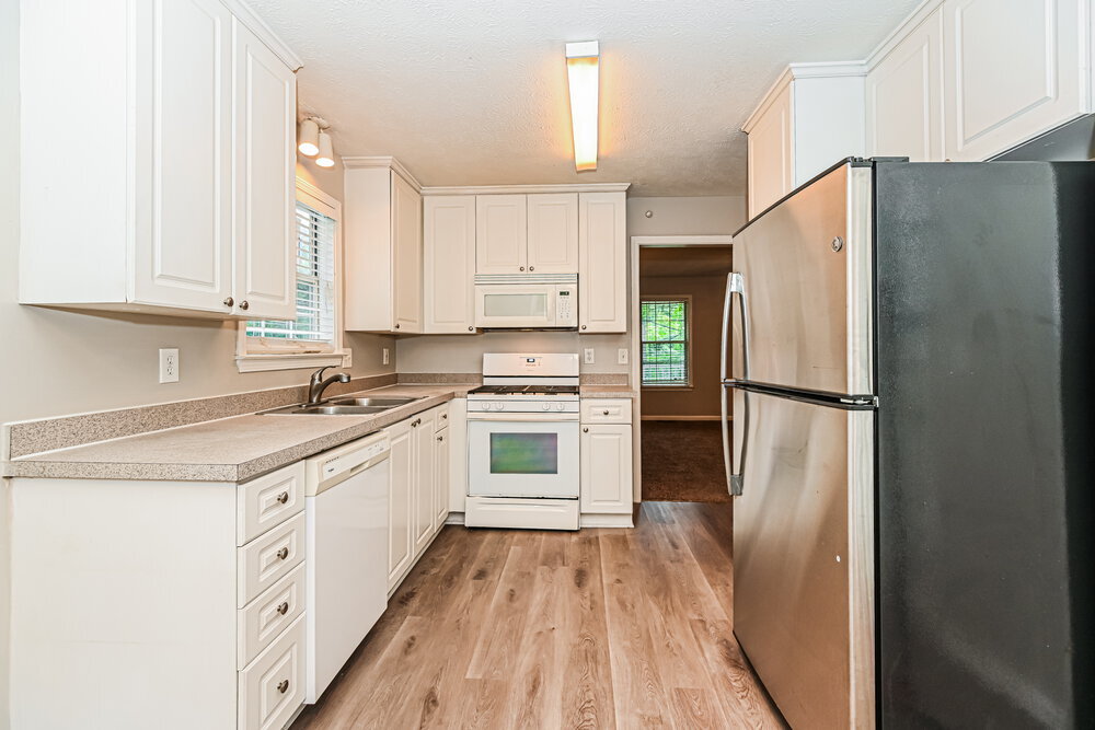 Building Photo - 706 Hearthstone Crossing