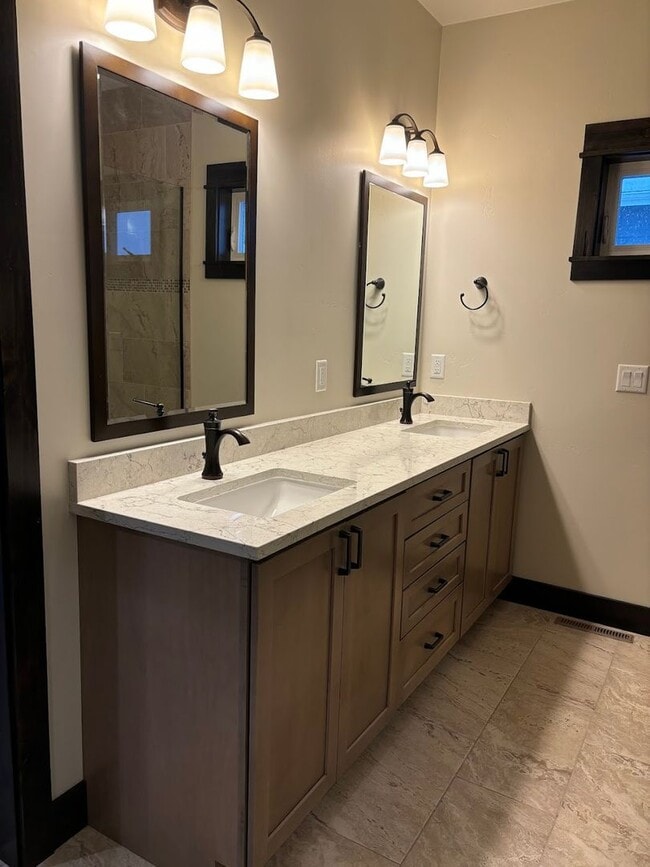 Building Photo - Stunning 4-bedroom, 3-bathroom home in The Ranch Club