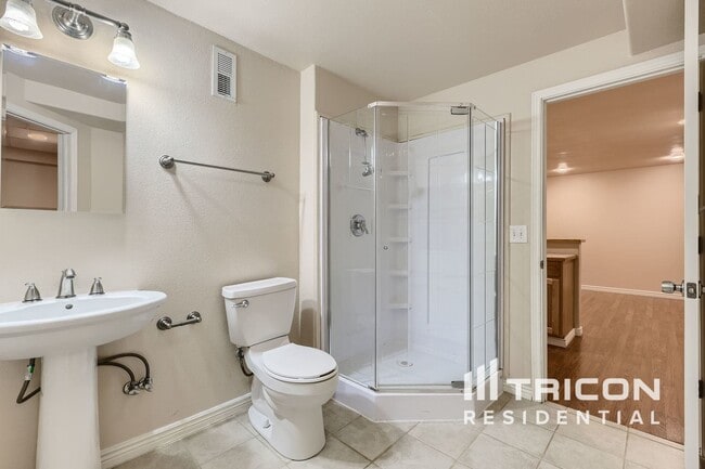 Building Photo - 3856 Rawhide Cir