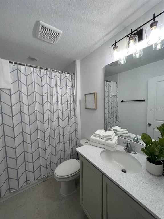 Building Photo - 816 Longboat Dr