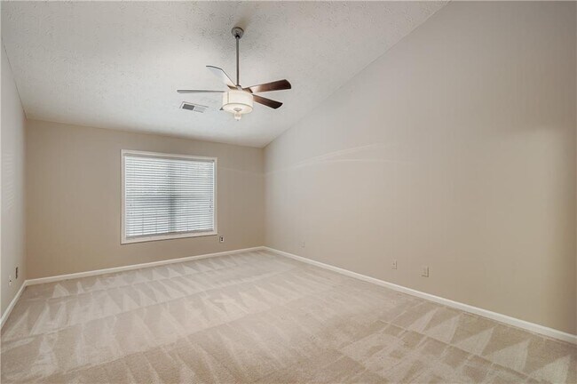 Building Photo - 1975 Heatherton Rd