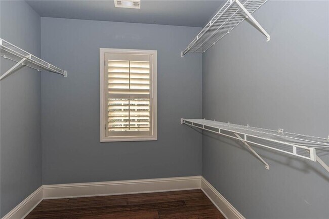 Building Photo - 5253 Campion Way