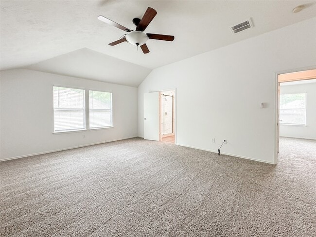 Building Photo - 11 Orion Star Ct