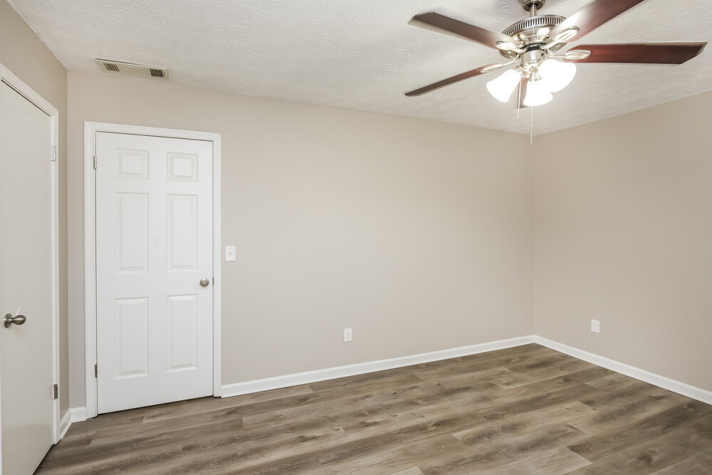 Building Photo - 1241 Owen Cir