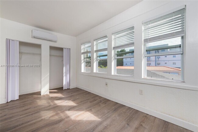Primary Photo - 501 SW 6th Ct