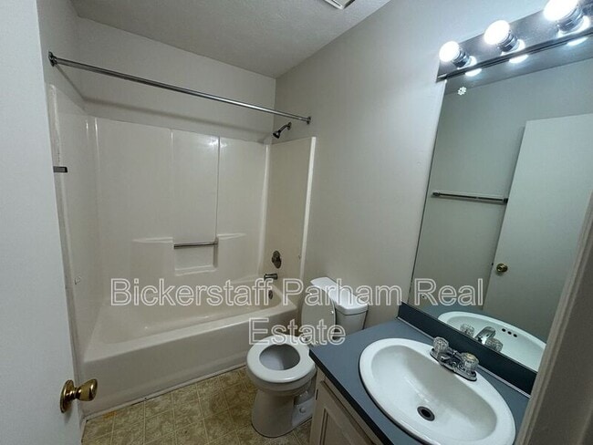 Building Photo - 1231 Bunker Hill Rd