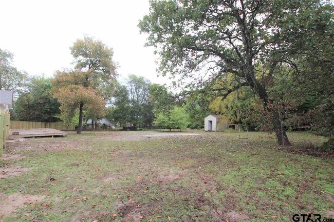 Building Photo - 15711 Echo Glen Dr