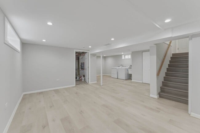 Building Photo - 8901 Moody Ave