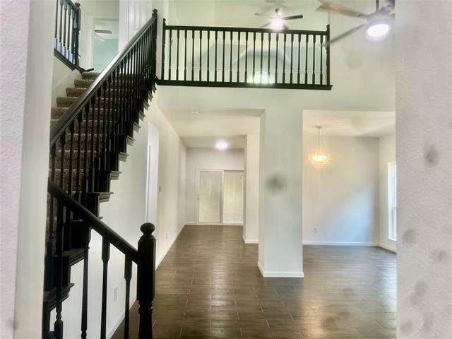 Building Photo - 1305 Berkeley Ct
