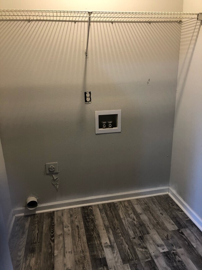 Building Photo - 430 Secretariat Dr