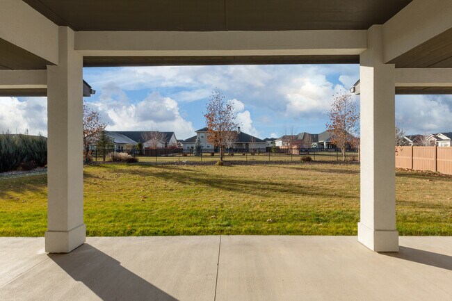 Building Photo - 2603 N Foudy Ave
