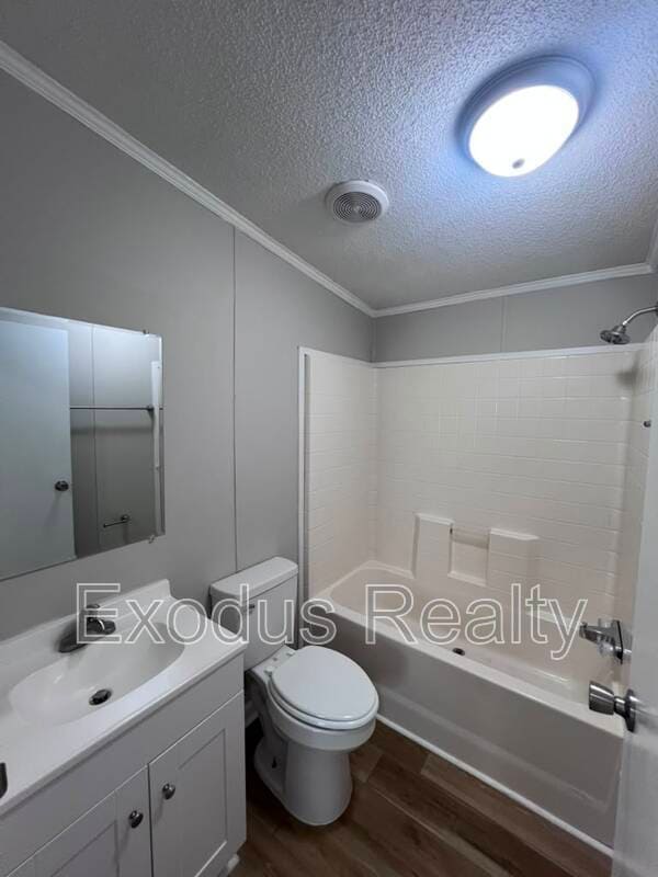 Building Photo - 771 Deer View