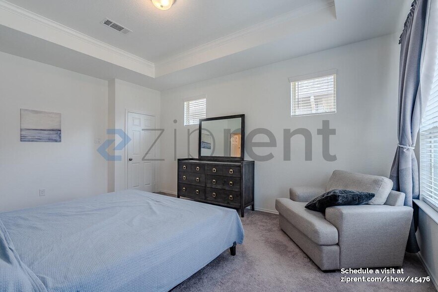 Building Photo - 3218 Longleaf Meadows Dr