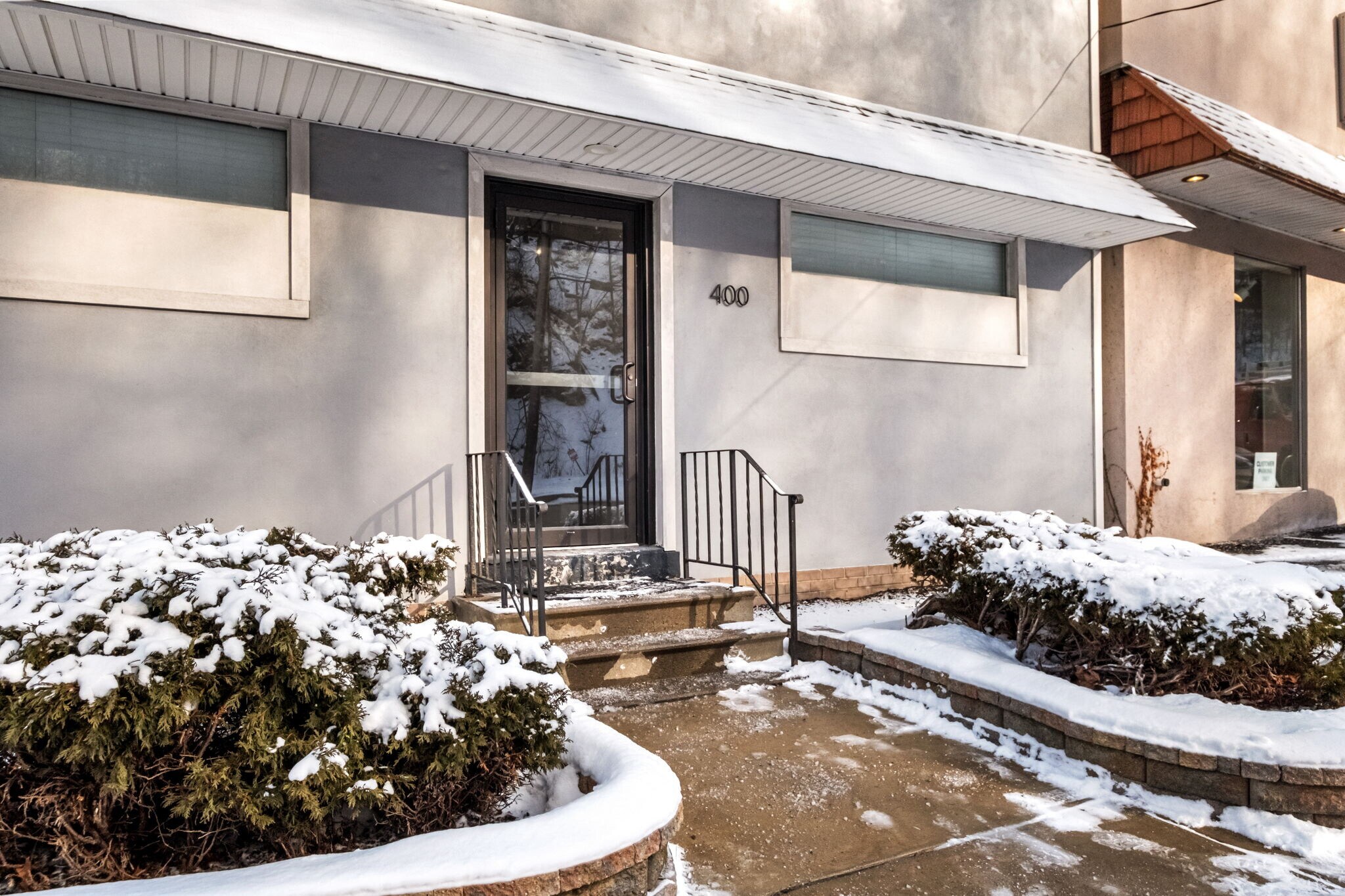 Building Photo - 400 Perrysville Ave