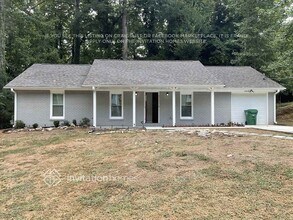 Building Photo - 2982 Invermere Woods Ct
