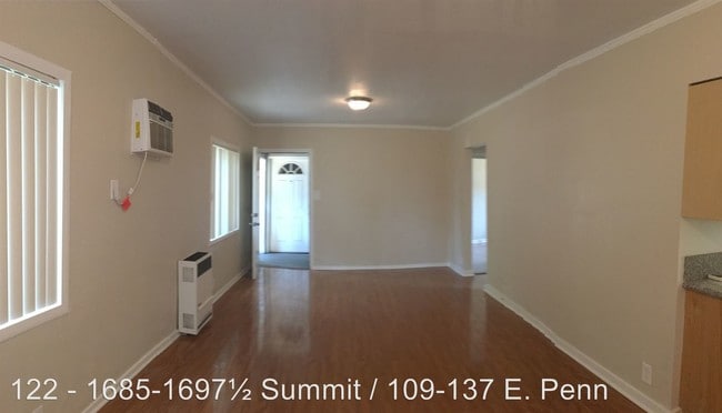 Interior Photo - 1685 N Summit Ave