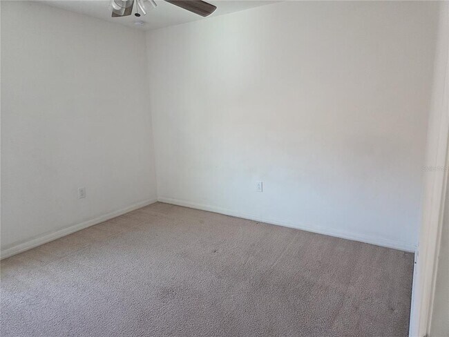 Building Photo - 5040 Beauclair St