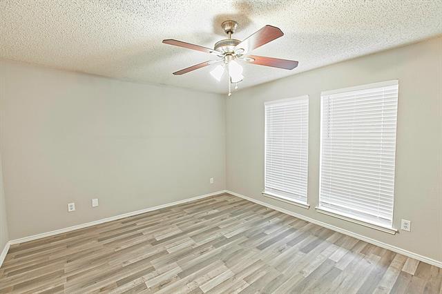 Building Photo - 1321 Overlook Dr