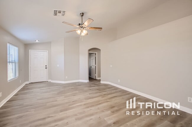Building Photo - 1663 S 229th Ave