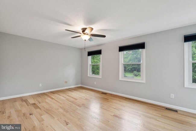 Building Photo - 12150 Breckinridge Ln