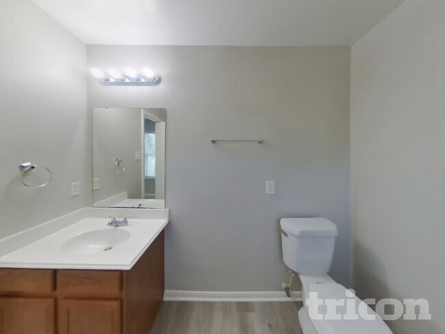 Building Photo - 29550 N Legends Bend Dr