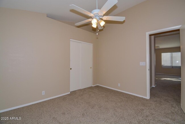 Building Photo - 9413 W Cinnabar Ave