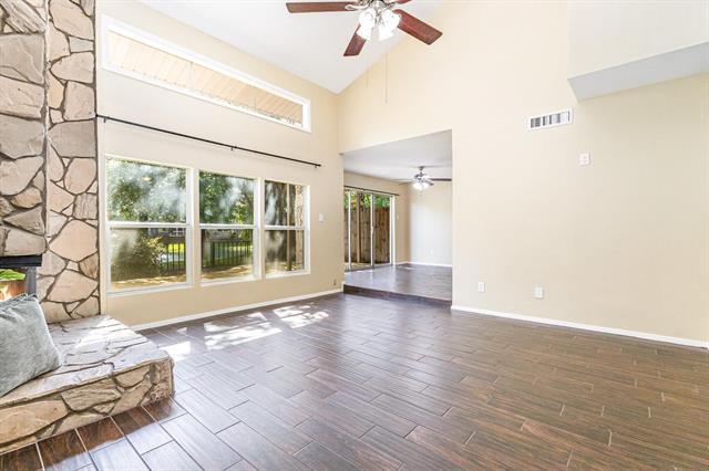 Building Photo - 2953 Country Pl Cir