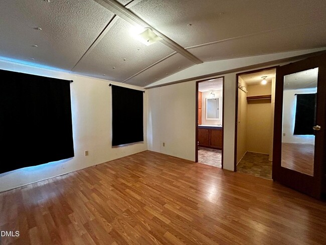 Building Photo - 2128 Jack Rd