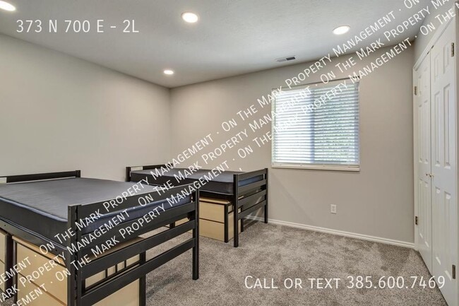 Building Photo - 373 N 700 E