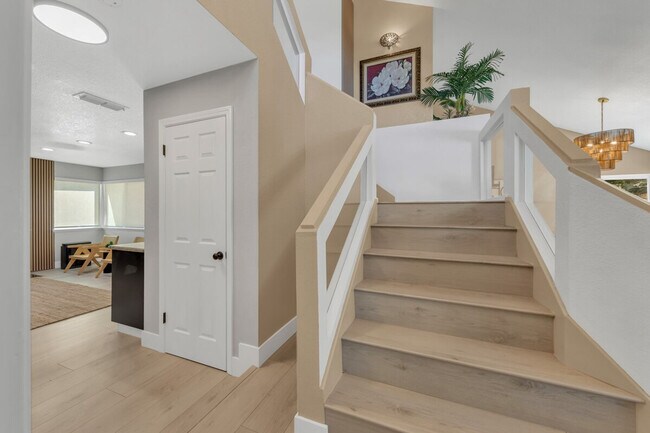 Building Photo - 8004 Caymus Dr