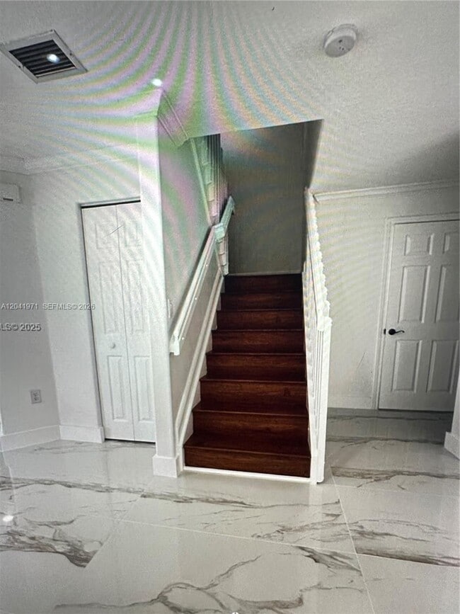Building Photo - 7001 SW 164th Ct