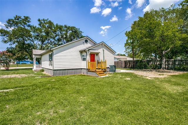 Building Photo - 500 N Pine St