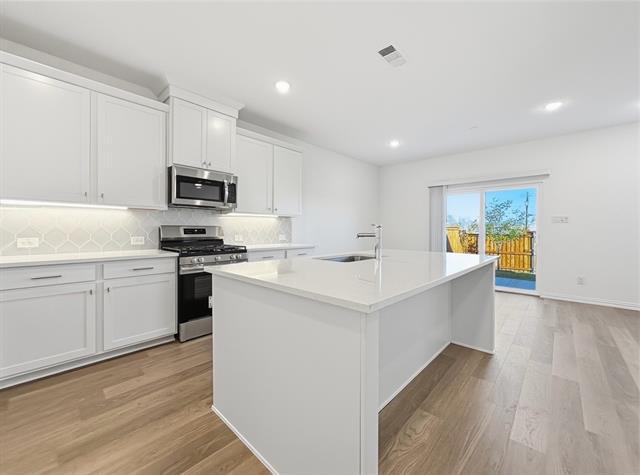 Building Photo - 2620 Rolling Mdw Rd