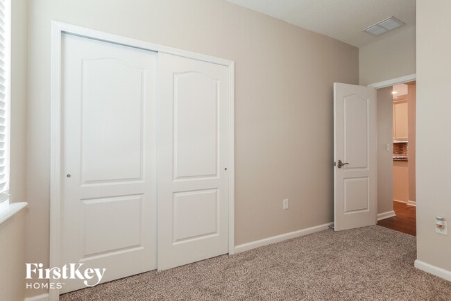 Building Photo - 12555 Westberry Manor Dr