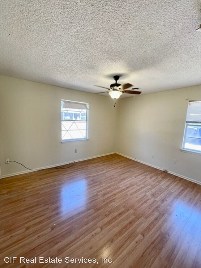 Building Photo - 3 br, 2 bath House - 1218 Parkdale Dr.