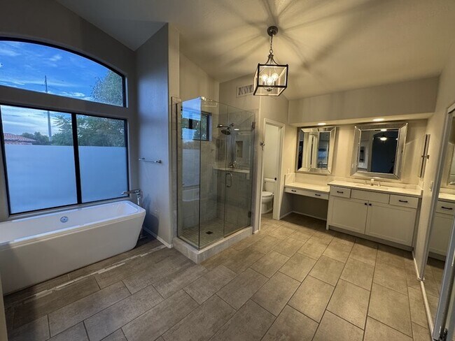 Building Photo - Marshall Ranch - Solar - Pool W/service included