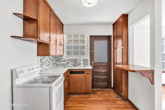 Building Photo - 1731 Flagler Ave