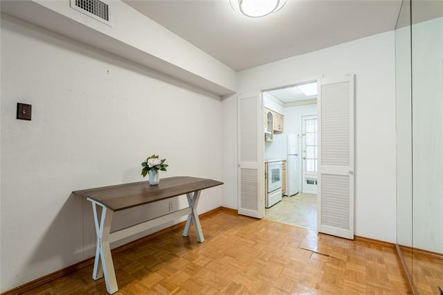 Building Photo - 12888 Montfort Dr