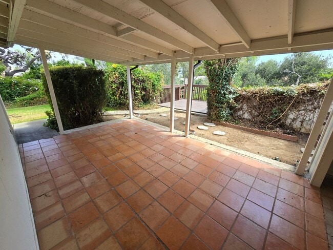 Building Photo - Coconino Ct. 3716-18