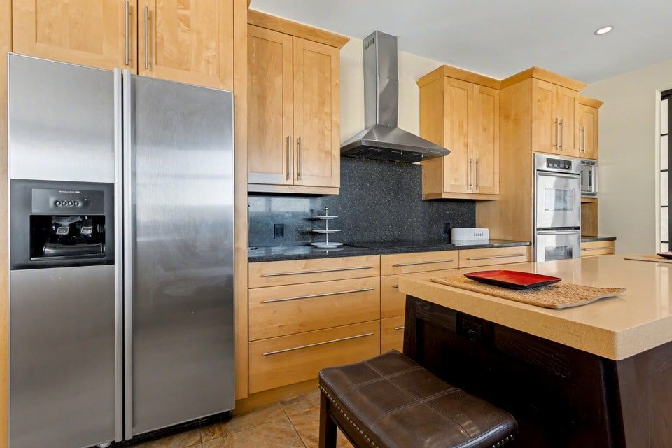 Building Photo - 3430 Galt Ocean Dr