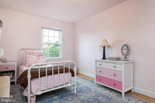 Building Photo - 822 S Royal St