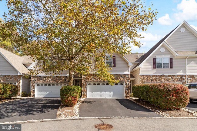 Building Photo - 133 Newman Ct