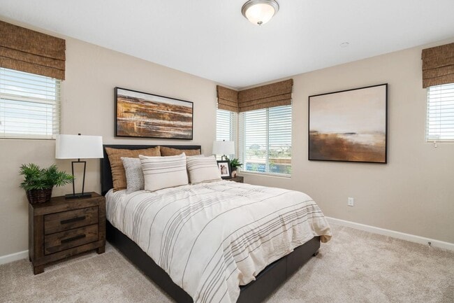 Building Photo - Newly Built 3-bed 2.5-bath Wilson Home in Riverstone